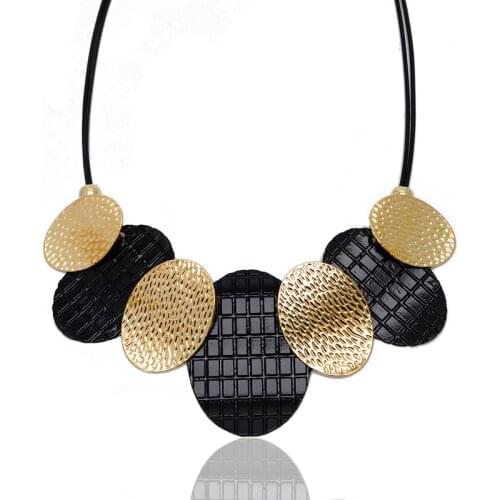 Fashion Geometric Oval Pendant Necklace For Women Adjustable Leather Rope Sweater Chain Trendy Jewelry