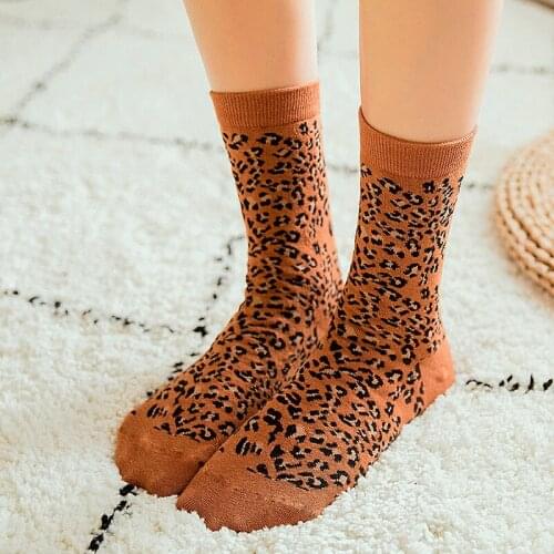 Leopard stocks autumn winter fashion cotton socks silver silk personality retro European and American tide sock innet Red Sox