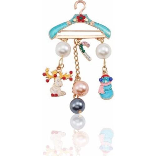 Best Gift For Christmas Colorful Hanger Brooch Exaggerated Snowman Crutches Elk Pendant Rhinestone Peal Brooch Jewelry
