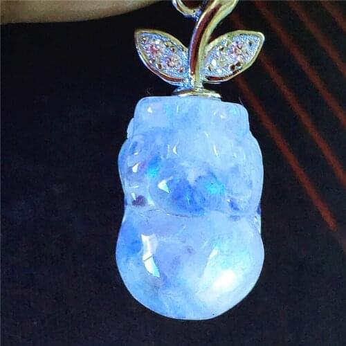 Genuine Strong Blue Light Natural Stone Pendant AAAA Necklaces Crystal Pi Xiu Shape Healing Gems Natural Moonstone Pendant
