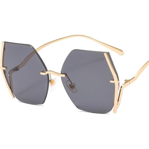 2021 Famous Brand Fashion Frameless Oversized Sunglasses Designer Women Metal Big Shades Brown Gradient Sun Glasses AS043