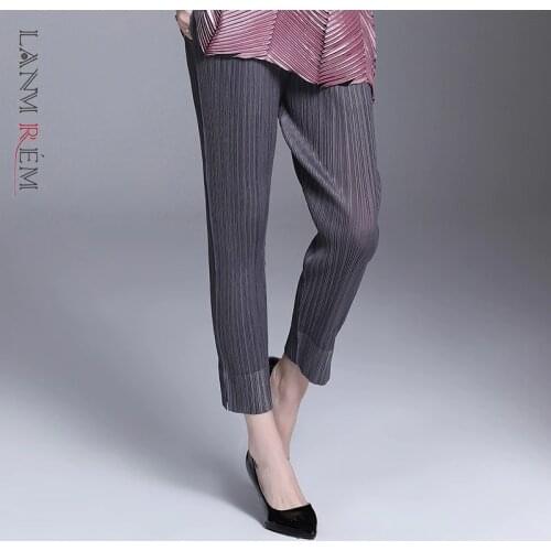 LANMREM 2020 Personality Pleated Trousers For Women New Fashion Casual Elastic Waist Pencil Pants High Quality All-match YG693