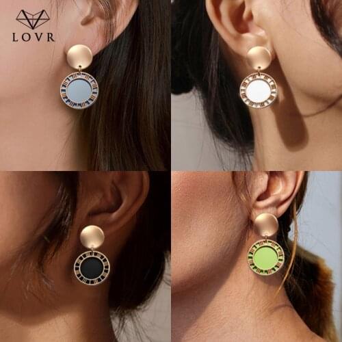 LOVR 2019 new Korean personality round pendant earrings womens fashion metal retro sequins hollow female earrings jewelry