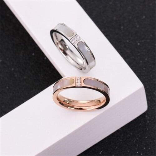 White Shell Rose Gold Silver Color Crystal Wedding Ring Engagement Ring High Quality Stainless Steel Lovers' Luxury Jewelry