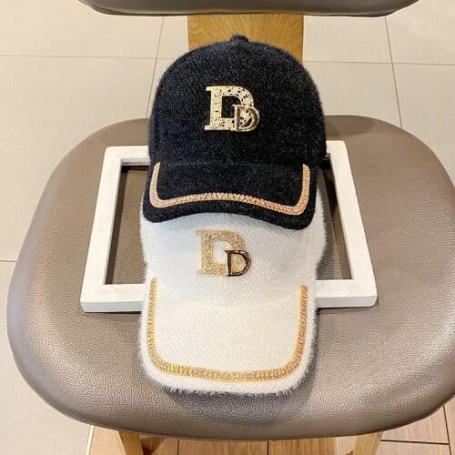 2021 New Brand D Letter Fashion Diamond Womens Baseball Cap Spring Outdoor Adjustable Sun Hat for Woman