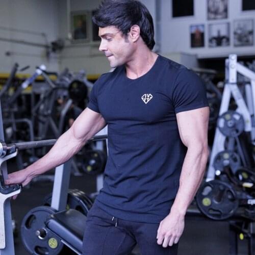 2021 New Cotton Men T-Shirt Men Casual Sports Skinny Tee Shirt Male Gyms Running T-Shirt Fitness Sports Solid Color Men T-Shirts