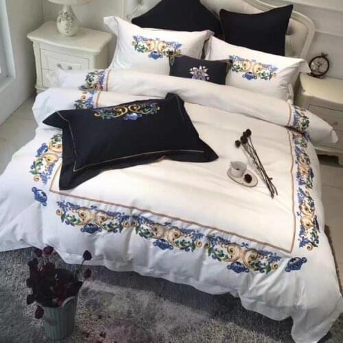 Queen King size 100S Egyptian cotton Luxury blue White Bedding Set Golden Embroidery Duvet cover Bed cover Bed sheets set 4pcs