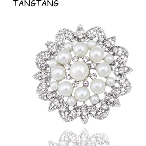 Pearl Brooch Fashion White Imitation Pearl Rhinestone Crystal Flower Bridal Brooch Pins Handmade For Wedding Hot Item NO.: FB019