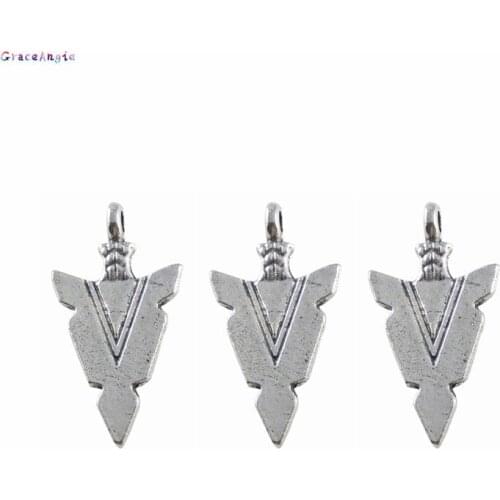 GraceAngie 40pcs Jewelry Color Vintage Pendant Necklace Zinc Alloy Jewelry Accessories DIY Sword shape Souvenir Crafts charms