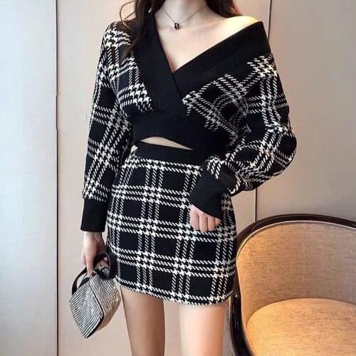 New Autumn Plaid Two Piece Set Women Sexy Deep V Neck Crop Tops High Waist Mini Skirts Womens Elegant Outfits