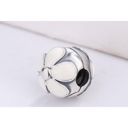 Suitable for Pandora Beautiful Flower Clasp Charms Bracelet Four Leaf Clover Shape 925 Sterling Silver DIY Jewelry Bracelet