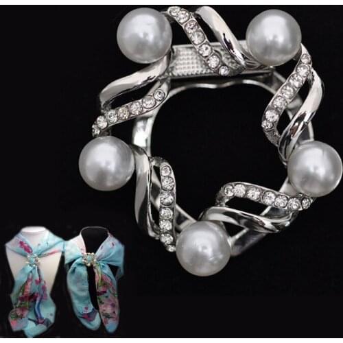 Factory outlet gold and silver 2pc flower brooch buckle women crystal scarf pin set stock sales price scarf brooches