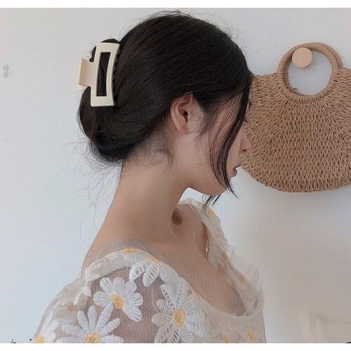 Jelly Color Hair Clip Shark Clip Women Geometric Hollow Square Hair Clamp Grab Clip Makeup Bath Hairpins Large Size Barrettes