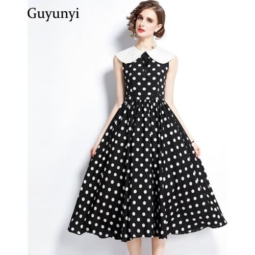 French Vintage Dress 2021 Summer White Dots Peter Pan Collar Sleeveless High Waist Small Pleated Loose Hem Elegant Party Dress