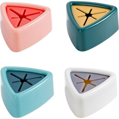 Creative Towel Plug Holder Made by ABS and TPR Durable Not Easy to Break Punch Free Stick on the Wall Strong Stickniess 85AC