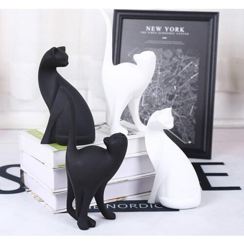 1Pc Nordic Style Resin Crafts Delicate Animal Cat Figurine Ornament Creative Desktop Adornment for Home Office Showcase WJ908