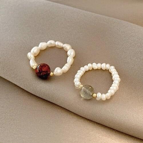Creative Irregular Pearl Elastic Rope Ring Exquisite Red Natural Stone Adjustable Ring Charming Women Party Jewelry Gift