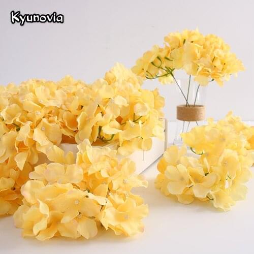 Kyunovia 50pcs Artificial Silk Hydrangea Flower Head Ball Chrysanthemum Wedding Path Home Hotel DIY Flower Wall Accessories BY60