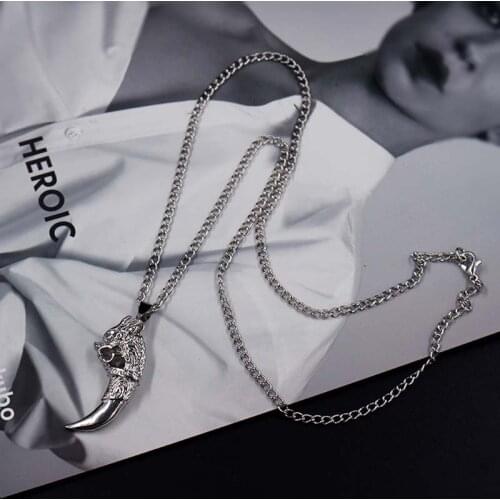 Punk Fashion Brave Men Wolf Tooth Spike Pendant Necklaces Men Jewelry Fang Tooth Amulet Pendant Necklaces XLCT009