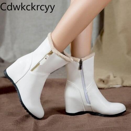 Winter The New fashion Round head Increase within Martin boots College style Leisure Plus velvet Keep warm High heel Women boots