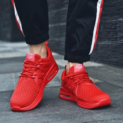 Large size 39-46 mens shoes summer breathable 2021 new young mens leisure running shoes with flying weave sports air cushion