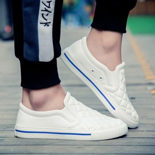 New Super Light Sneakers for Men Women Outdoor Summer Sport Sandals Couple EVA Soft Lovers Flats Big Size Female Shoes Sandalias