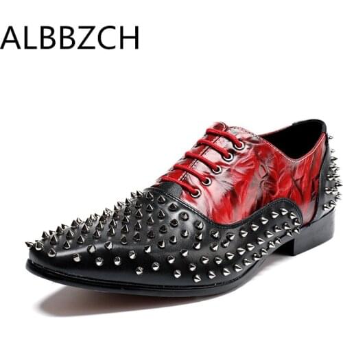 New Men Oxfords Luxury Rivet Wedding Shoes Evening Party Dress Shoes Mens Pointed Toe Lace Up Genuine Leather Career Work Shoes