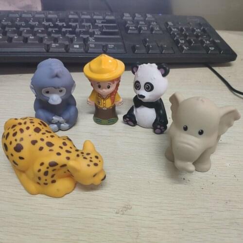 Lot of 5pcs Fisher Little 6.5cm mini People Zoo Keeper & Panda Monkey Leopard Elephant Animals