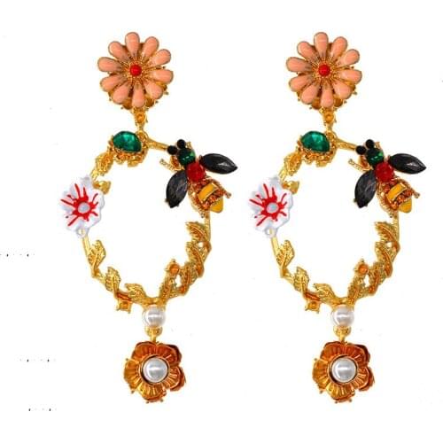 Rongho Women Baroque Vintage Crystal Bees stud earrings fashion Pearl flower earring Pendant Hiphop Femme Wedding Brincos