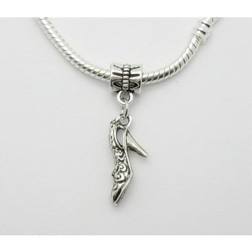 Wholesale Lots 12pcs Classic Charm Beads Suspension Metal Shoe Charms Pendants For Jewelry Making