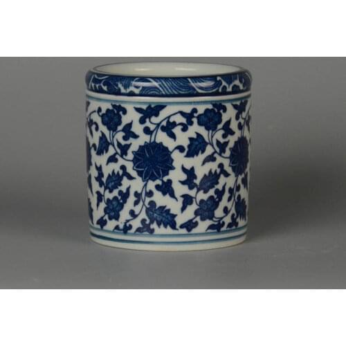 Chinese Handwork Old Porcelain Blue And White Porcelain Painting Flowers Brush Pot