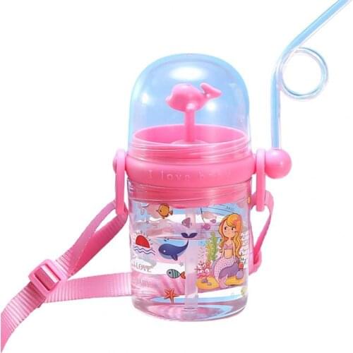 Water Cup Drop-Proof Strap Design Plastic Whale Spray Drinking Cup for Children
