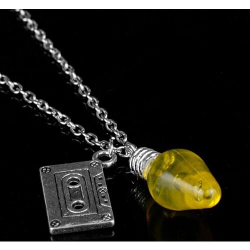 Dongsheng Hot TV Show Stranger Thing Choker Camera Gun Tape Necklace Christmas Gift For Women Colorful Light Bulb Necklace