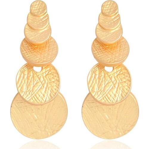 Multi-layer Dainty Glorious Golden Round Geometric Curve Engraved Elegant Earrings Female Jewelry For Mother Friends Families