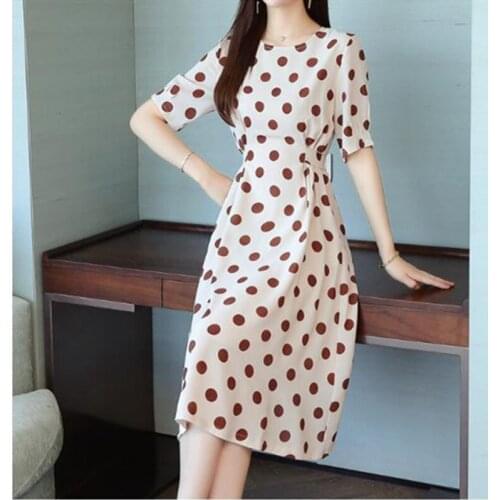Short Sleeve Polka-dot chiffon dress summer womens new waist was thin and popular Casual Large Size Midi Dress