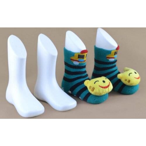 Wholesale 15*11cm Plastic child Feet 5-10 month old leg foot Mannequin Excellent To Display Socks Value Salet,one pair,M00537F