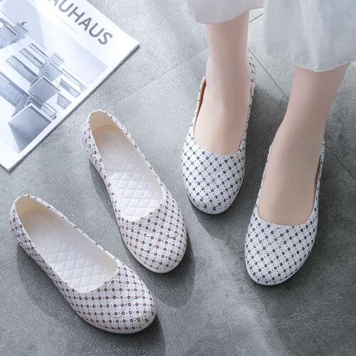 Literary Womens Shoes 2021 Spring and Summer New Flat-bottomed Wild Peas Shoes Soft Net Red Womens Single Shoes Nurse Driving