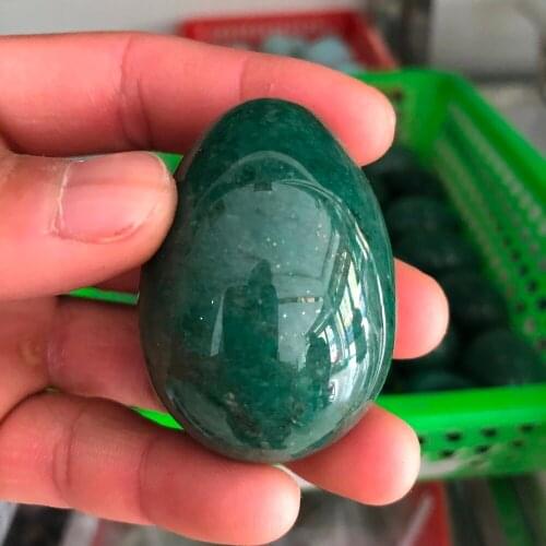 1pcs Natural green jade-egg natural beauty