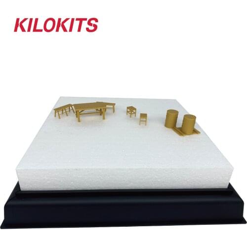 1/35 Scale Landscape Base 25x25cm with Plastic Unpainted s Table and Bench Set Hobby Street Diorama Kits