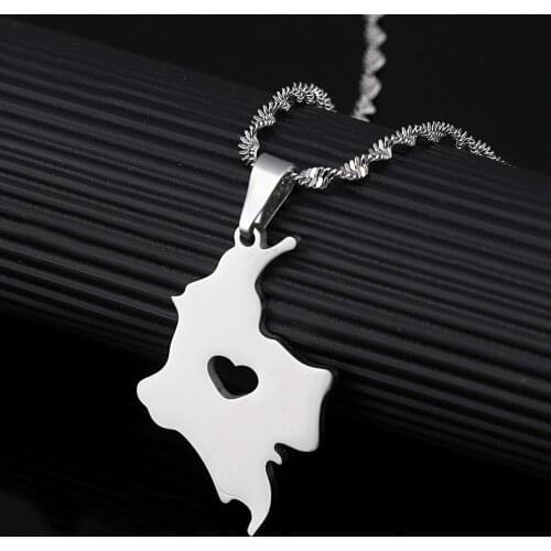 Stainless Steel Silver Color Colombia Map Pendant Necklace for Women Map of Colombian Heart Jewelry