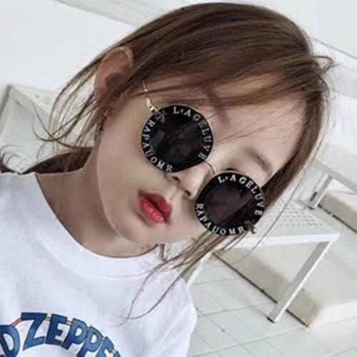 Child 2019 NEW designer Round Frame Sunglasses Kids Gold bee Children Glasses UV400 Baby Summer Eyeglasses Cute Girl Eyewear
