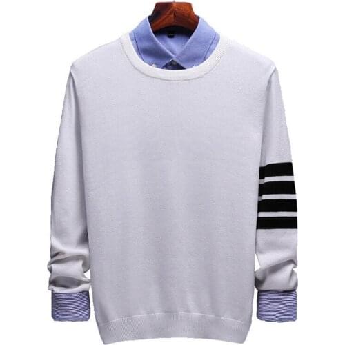 Autumn And Winter Mens O Neck Crew Neck Sweater Warm Pullover Sweater Base Shirt Korean-style Stylish Cool Striped Sweater