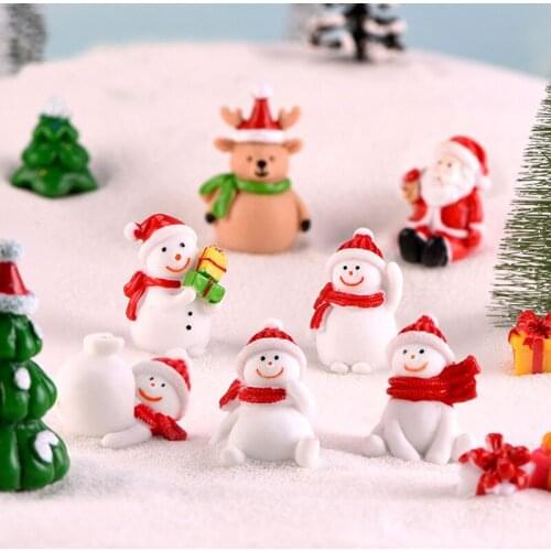 Christmas Snowman Micro Landscape Snowman Basin Landscape Ornament Santa Claus Key Chain Pendant Resin Christmas Gifts