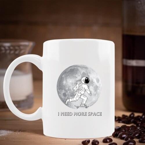 Astronaut Funny Ceramic Mug Coffee Cup Customize 11oz Mugs DIY photo Creative Tea Milk Cup Eco Friendly Birthday Gifts To Friend