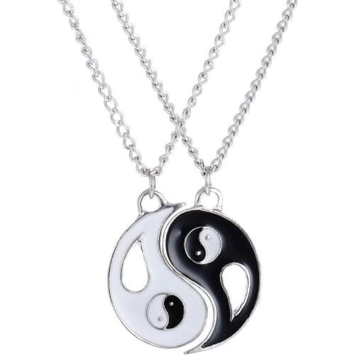 2PC/Set Spliced tai chi Gossip Yin Yang Best Friends BFF Charm Jewelry sister Pendant Necklace couple pendant White Black Simple