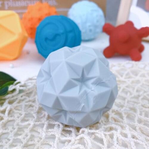 Sensory Balls Set Multiple Textured Hand Catching Rattle Baby Early Education Toys For Kids Gift Intelligence Development Toys