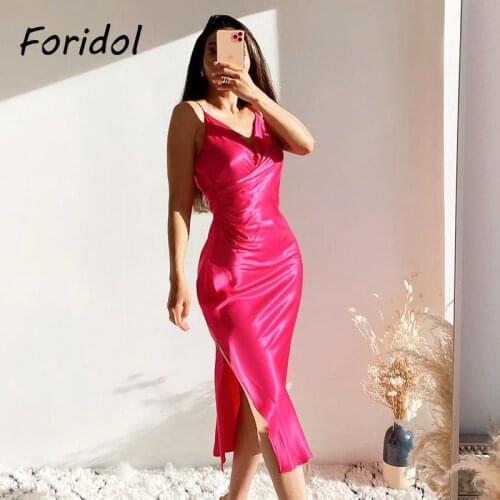 Foridol Sleeveless Satin Party Autumn Winter Midi Dress Women Rose Red V Neck Green Maxi Dresses Backless Vestidos De Fiesta
