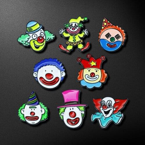 Cartoon cute Creative and interesting circus clown metal brooch backpack clothes lapel decorative pin badge accessories