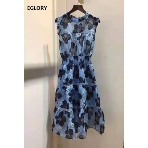 Slim Fit & Flare Dress 2021 Spring High Quality Brand Fashion Women O-Neck Hollow Out Embroidery Sleeveless Sexy Blue Dress Club