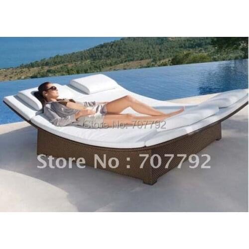 Hot sale SG-12014C Elegant black rattan deck chair furniture